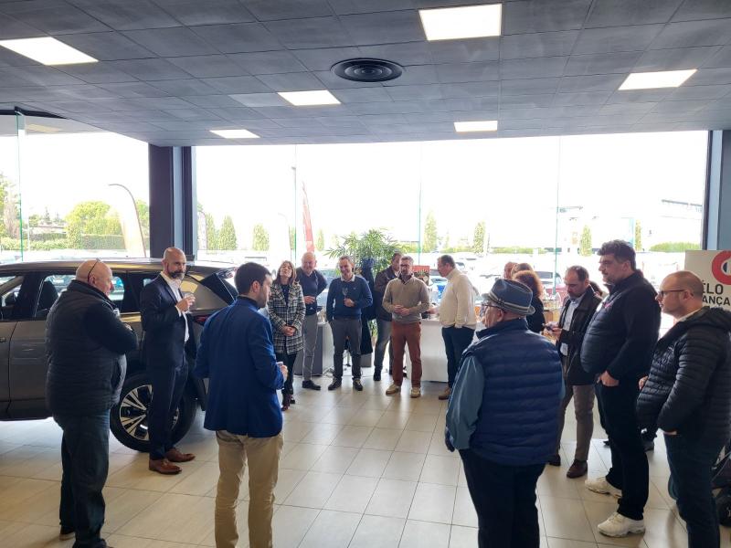 Réunion-réseau du club Quartier d'Affaires Grand Avignon chez NISSAN Avignon