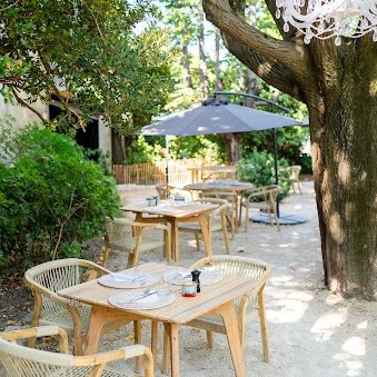 Réunion-réseau du club Quartier d'Affaires Villeneuve-Les Angles à l'Heure Bleue